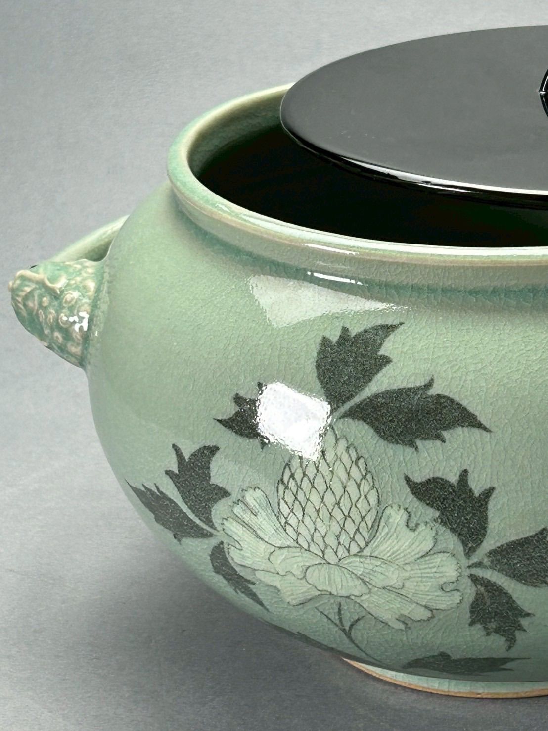 幽玄】韓国人間国宝 柳海剛 高麗 青磁象嵌雲鶴文 茶道具 - メルカリ