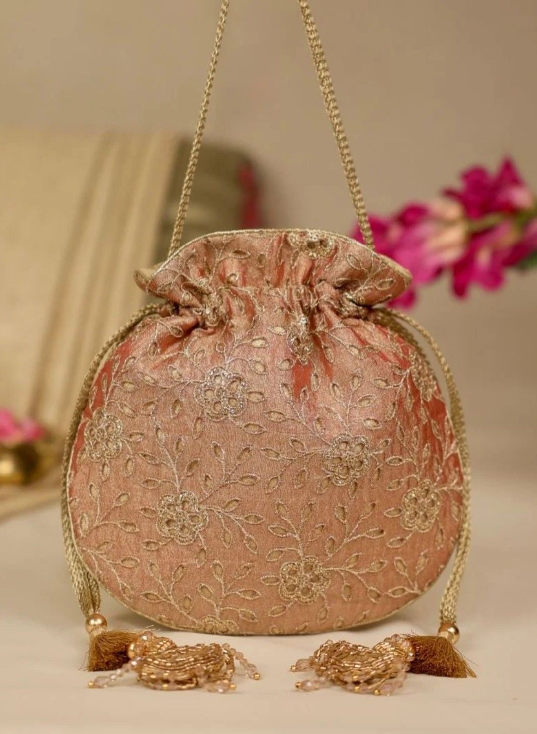 刺繍巾着バッグ Tarang カッパーレッド パーティーバッグ フォーマルバッグ 結婚式 ミニバッグ 着物バッグ インド刺繍 ポトリ