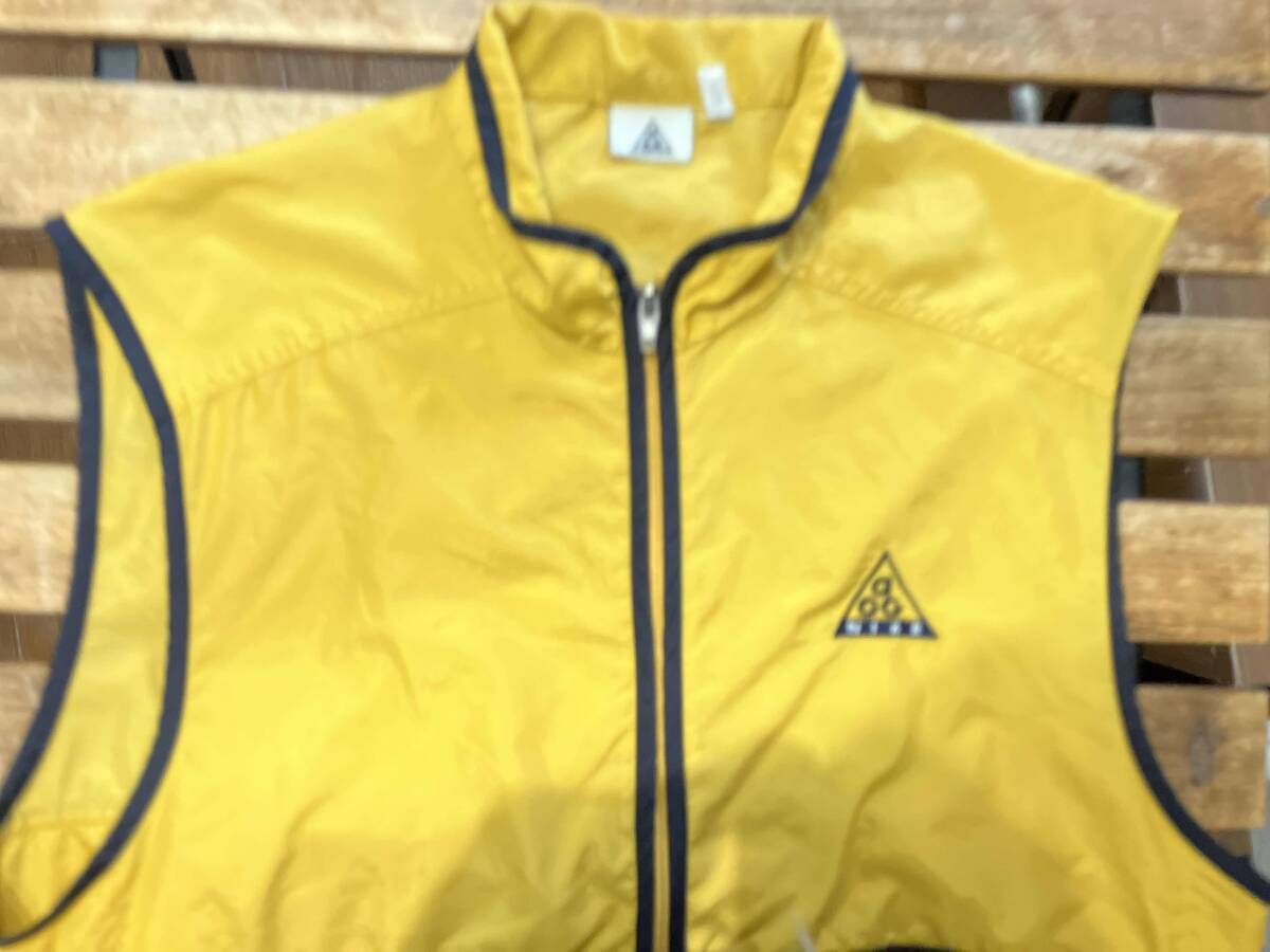 ナイロンベスト イエロー