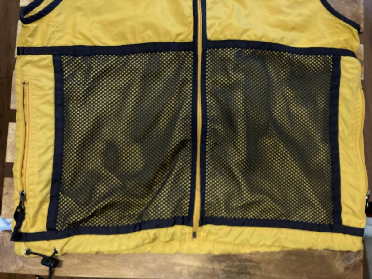 エーシージー ナイロンベスト