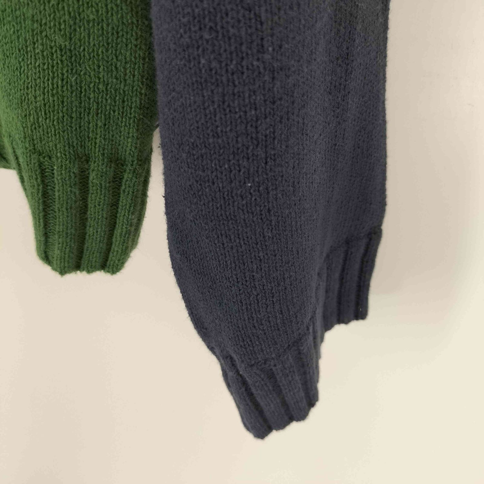 ステューシー Stussy COLORBLOCKED RAGLAN CREW メンズ JPN：S - メルカリ