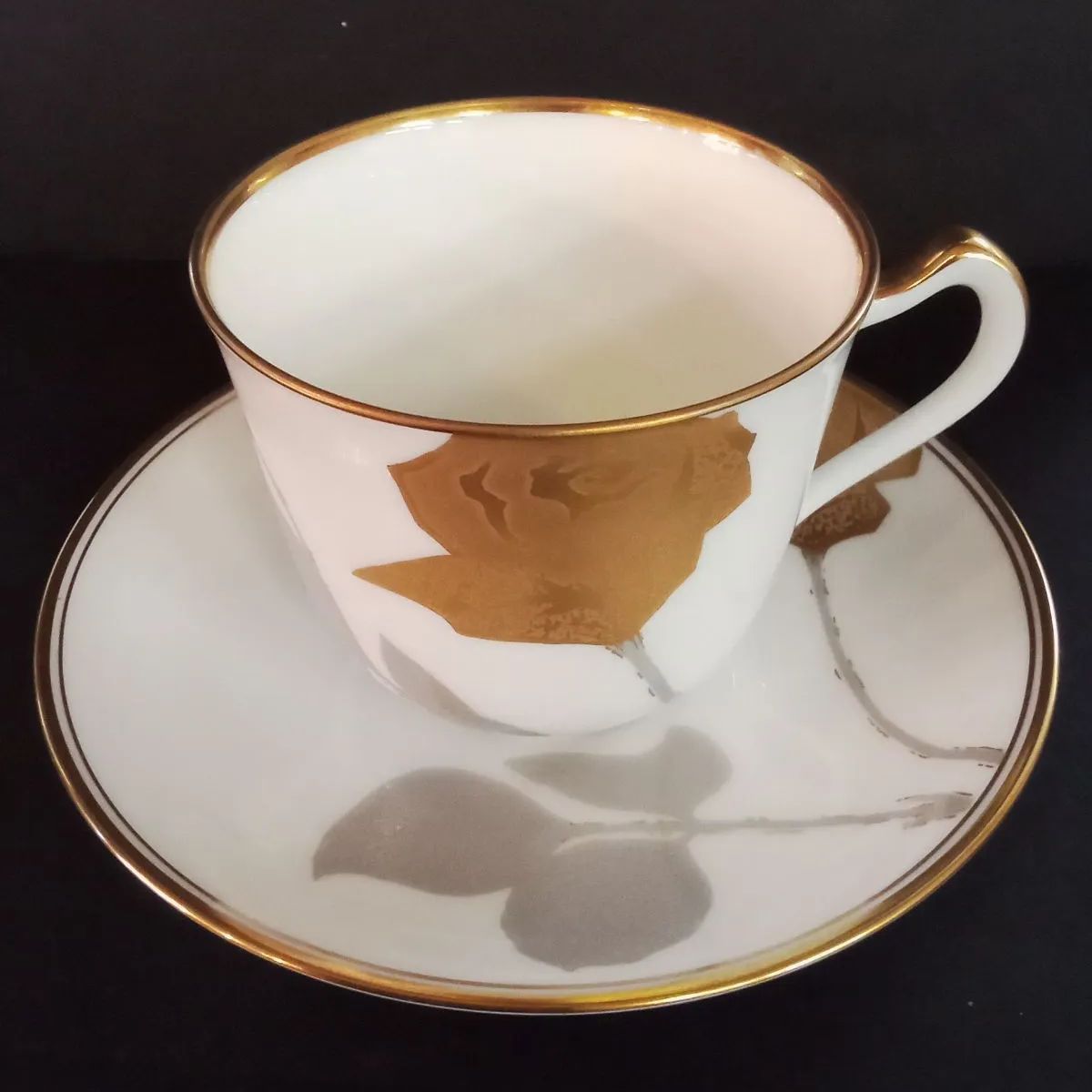 コーヒーカップ-ソーサー