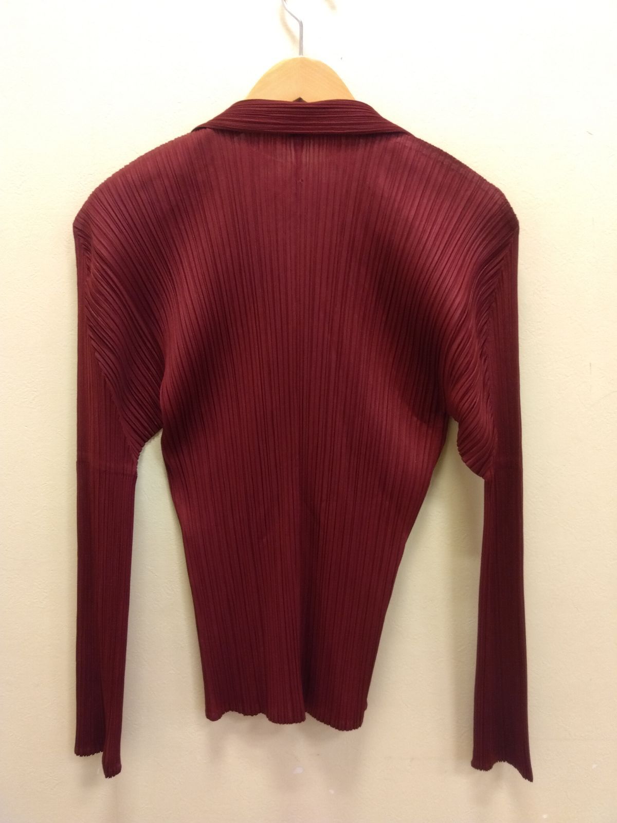 M14 プリーツプリーズ トップス サイズ3 ワインレッド