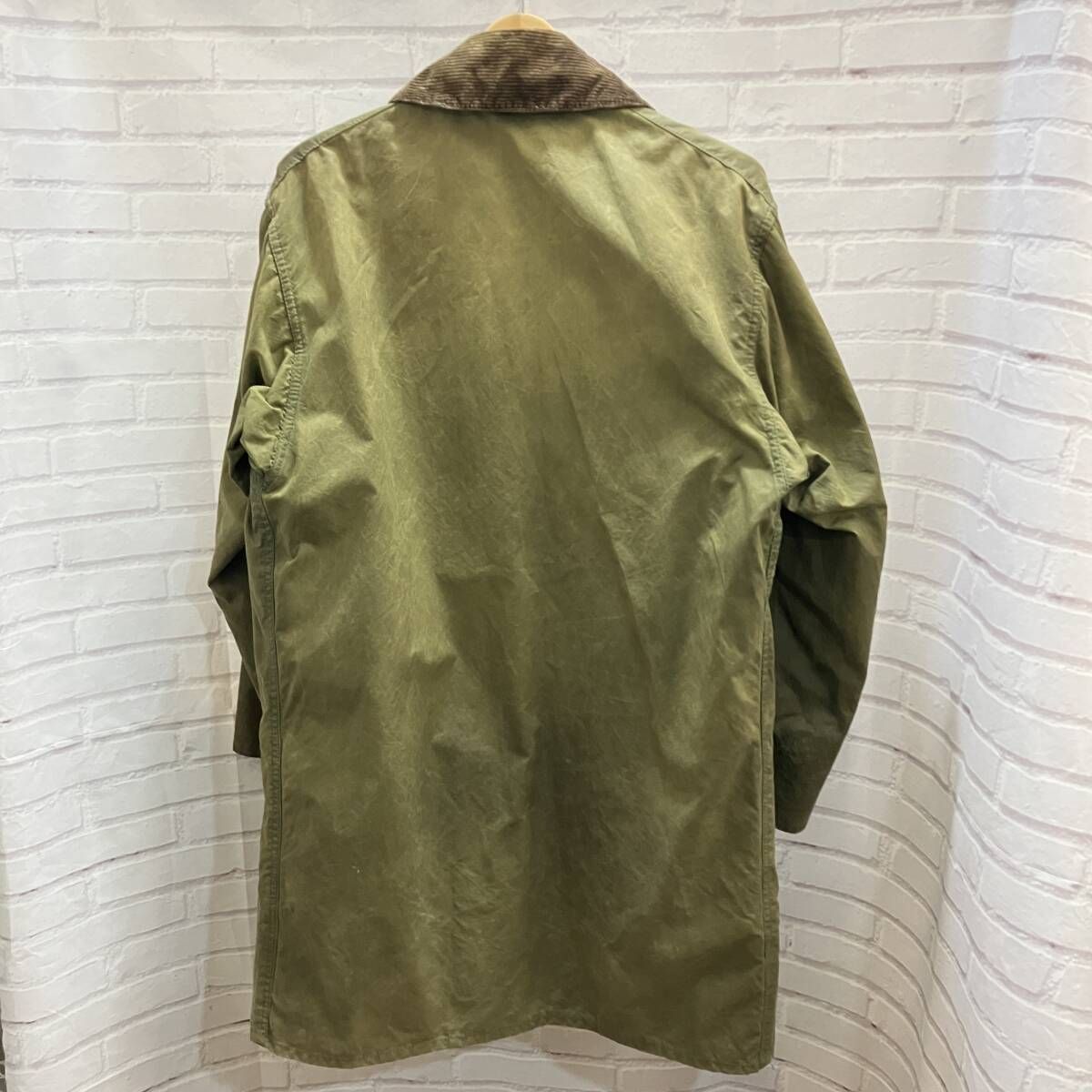 BARBOUR バブアー BORDER オイルジャケット カーキ C 38 古着 コート モスグリーン