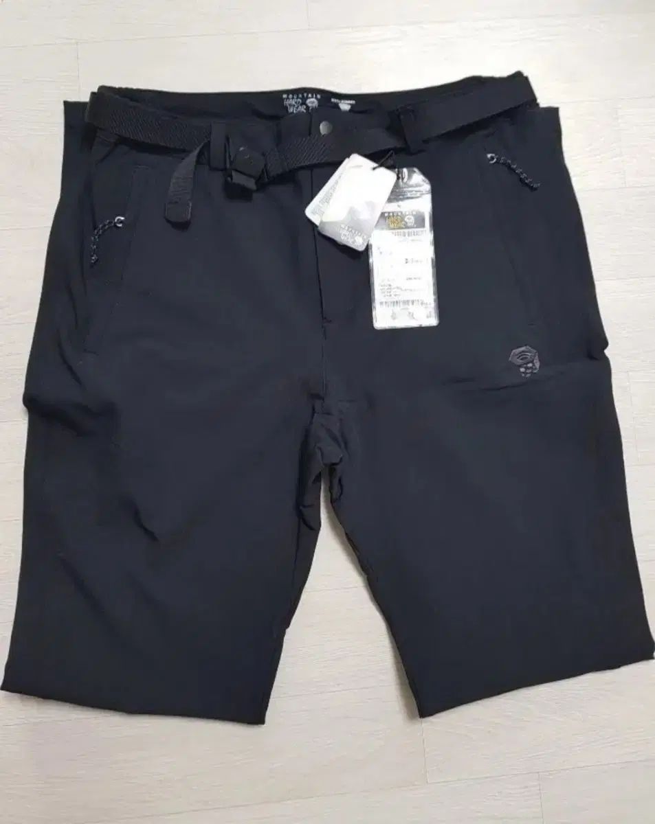 マウンテン HARDWARE 機能性 パンツ
