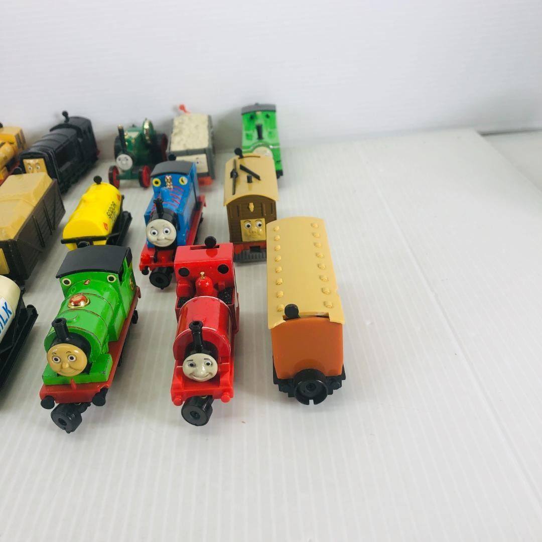 トーマスエンジンコレクション まとめ - メルカリ