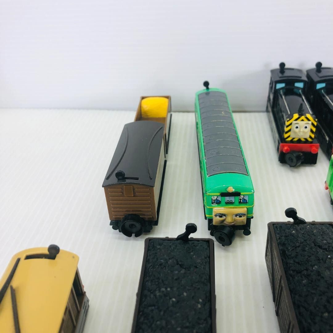 トーマスエンジンコレクション まとめ - メルカリ