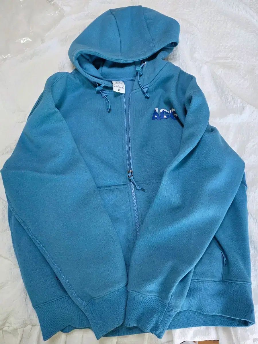 ナイキ ACG フード ジップアップ ダッチブルー M