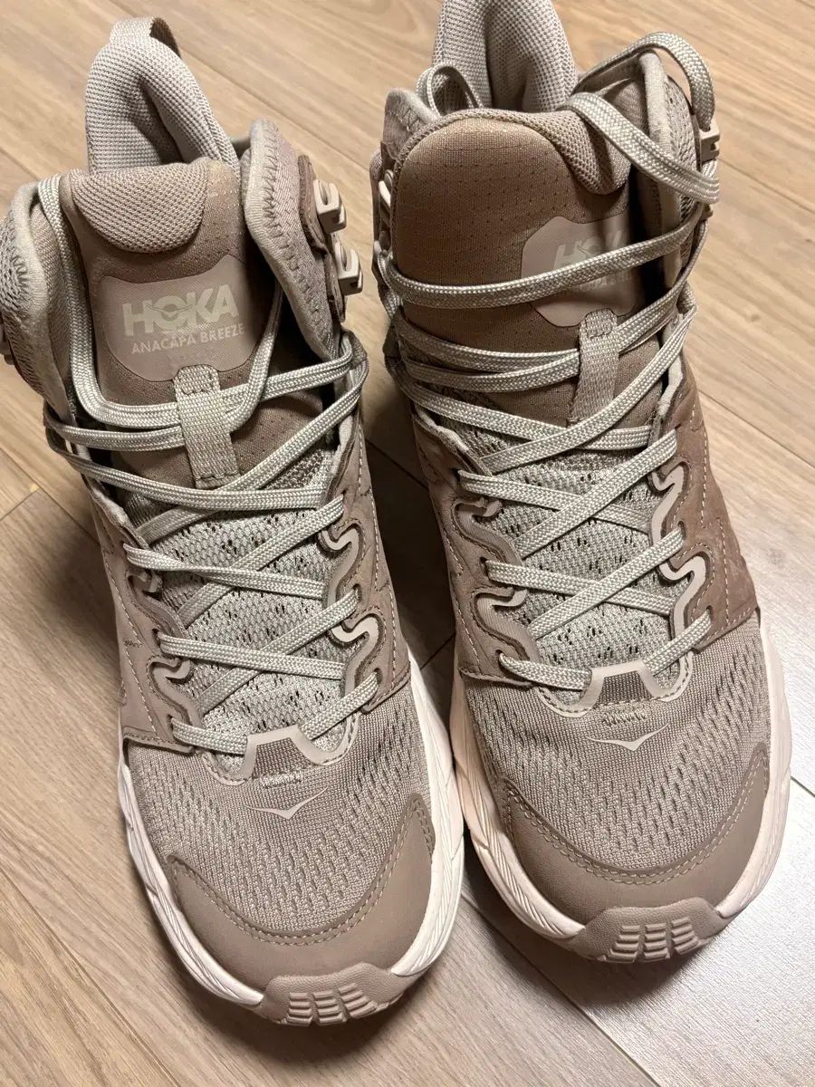 ホカ アナカッパ ブリーズ ミッド ブラウン 245 US 7.5