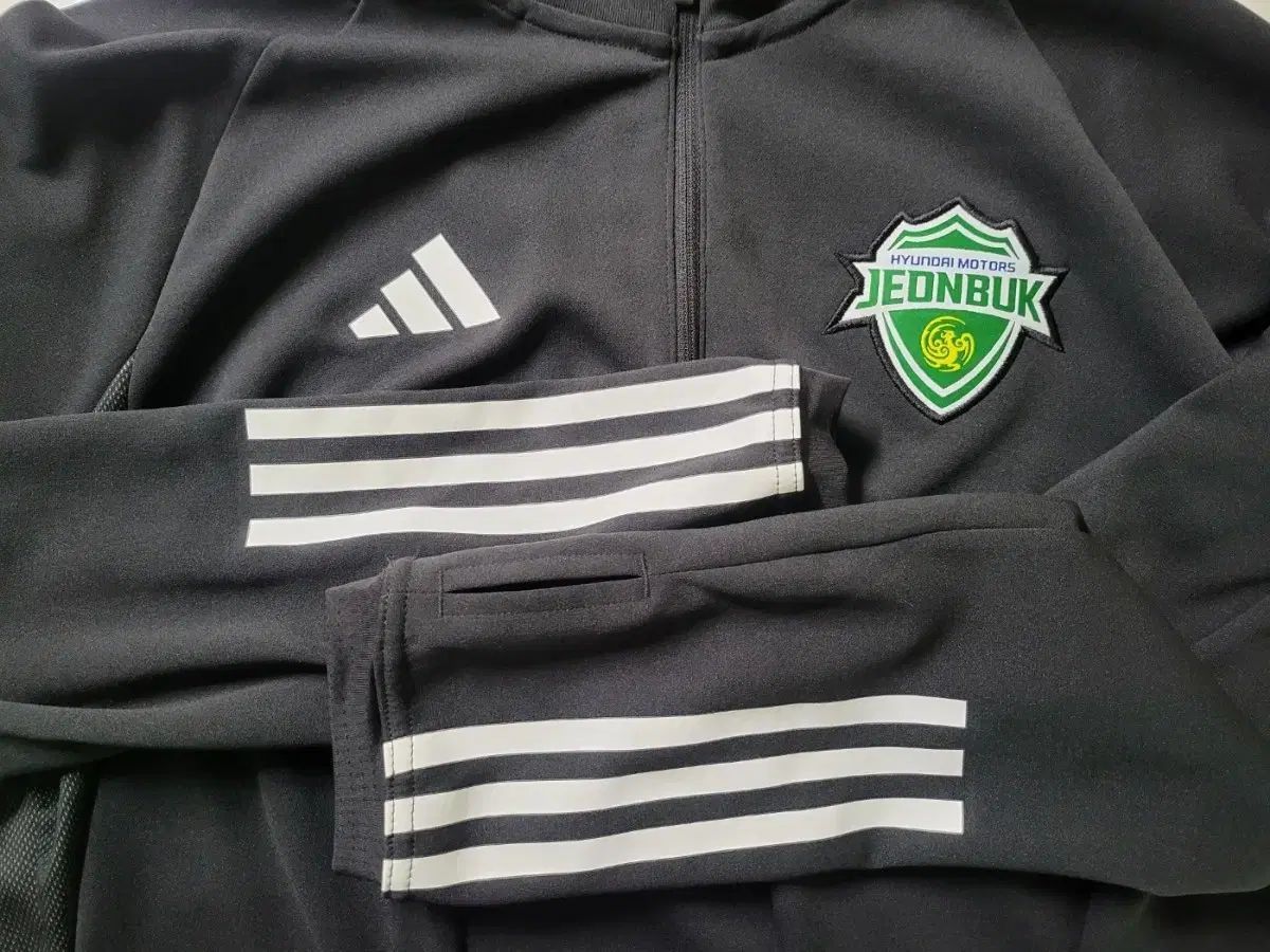 アディダス 全北現代モータース トレーナー ドリルトップ ブラック 2 XL サッカーボール サッカー フットサル スポーツ