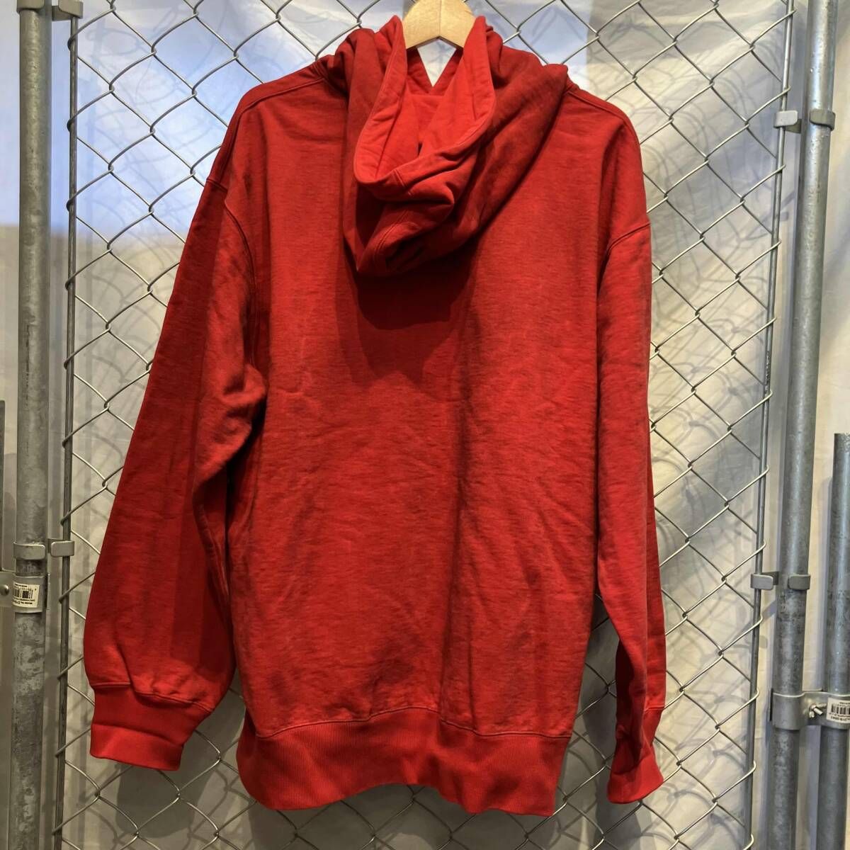 20 AW Supreme spray hooded sweatshirt パーカー L レッド シュプリーム