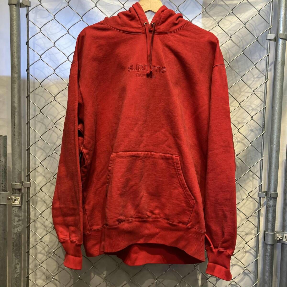 20AW Supreme spray hooded sweatshirt パーカー L レッド