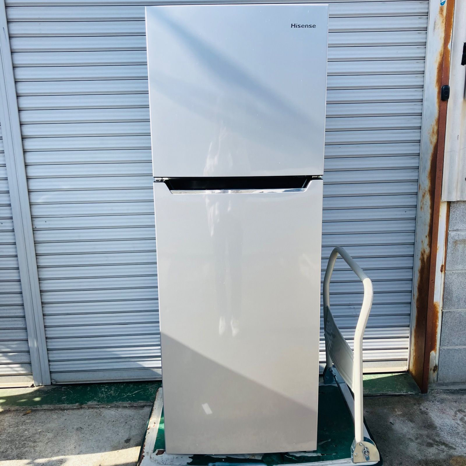 11r77 Hisense ハイセンス 227L 2ドア冷凍冷蔵庫 HR-B2301 2018年製
