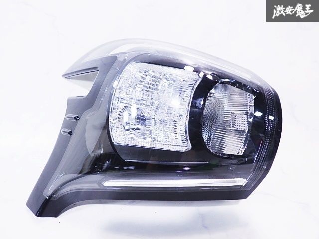 ☆破損無し☆ トヨタ 純正 NSP170G NCP175G NHP170G シエンタ 後期