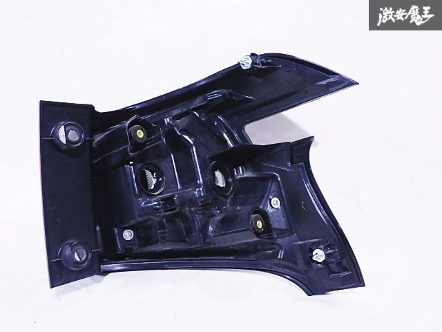 ☆破損無し☆ トヨタ 純正 NSP170G NCP175G NHP170G シエンタ 後期