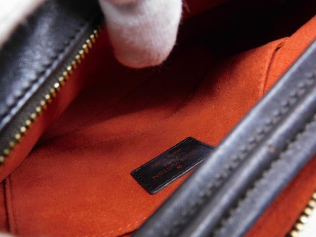 ヴィトン □ M92132 CE1010 ダミエ ソバージュ タイガー ハラコ