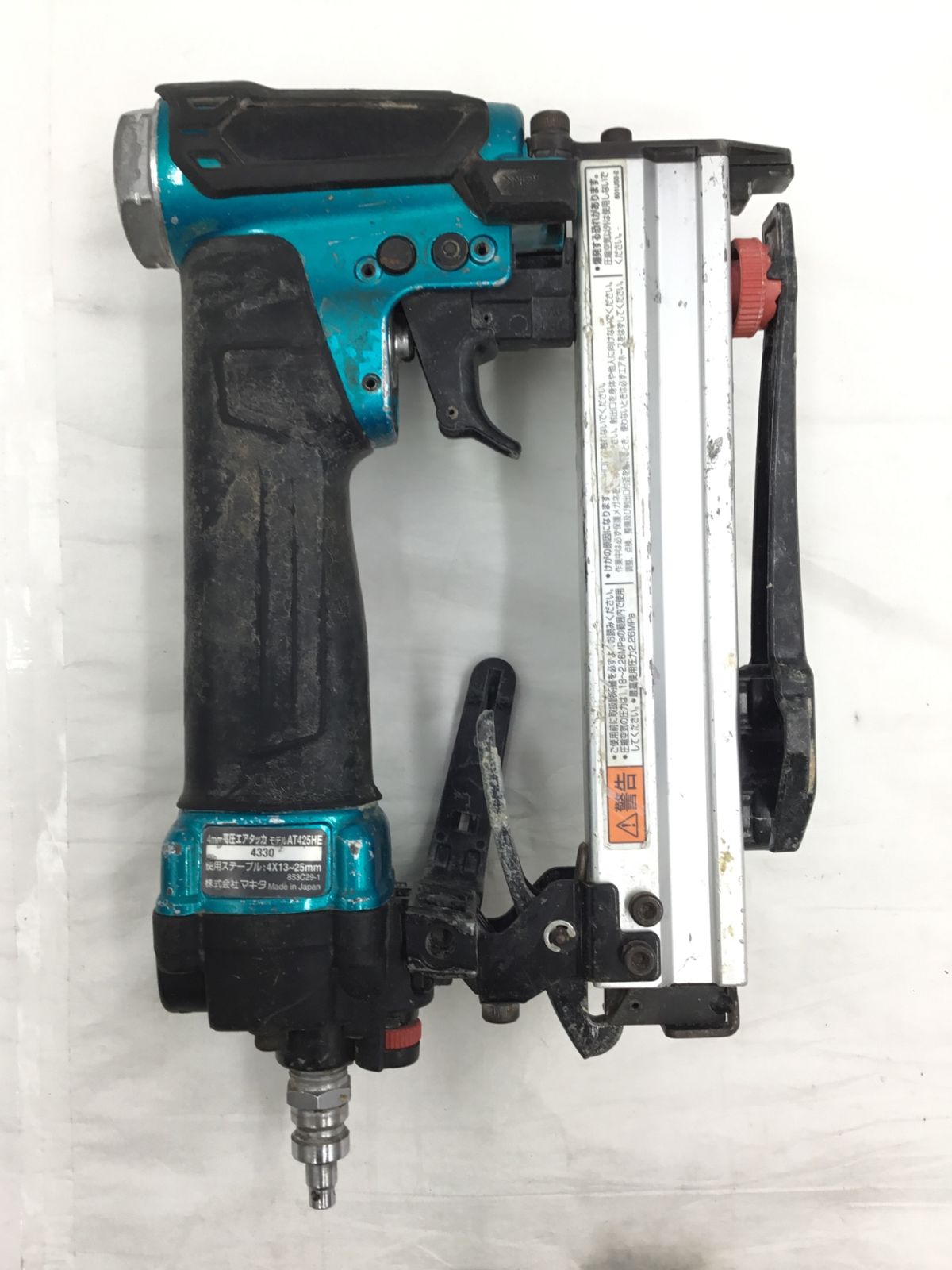 品 Makita マキタ 4ミリ 高圧 エアタッカ AT 425 HE エコツー M 02
