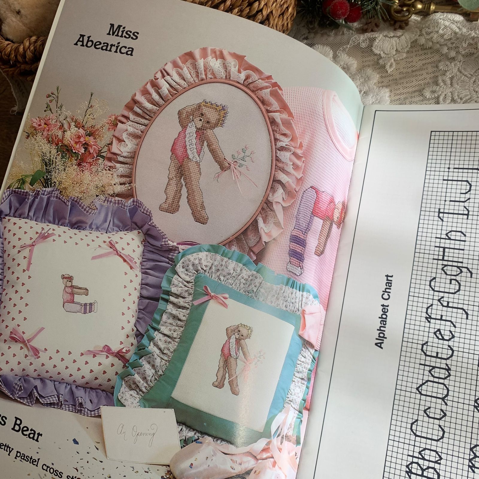 海外 ヴィンテージ 刺繍図案 洋書 ALL-AMERICAN BEARS 1985年