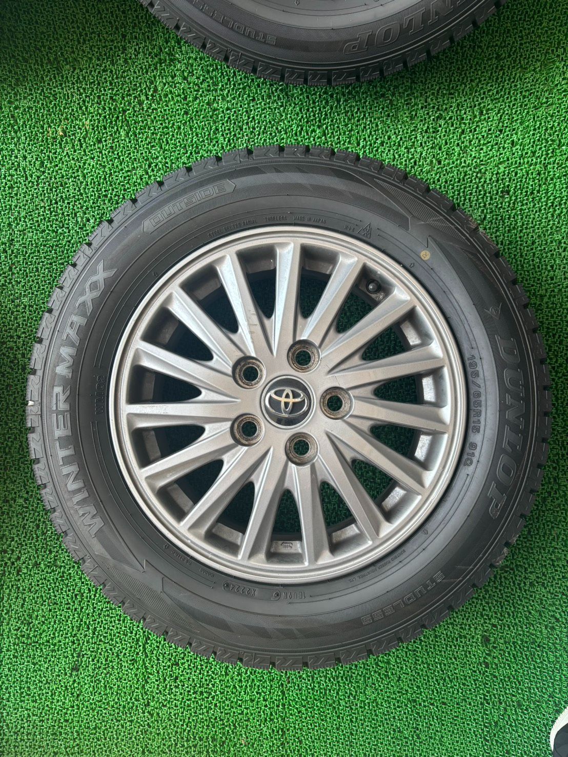 15インチアルミ