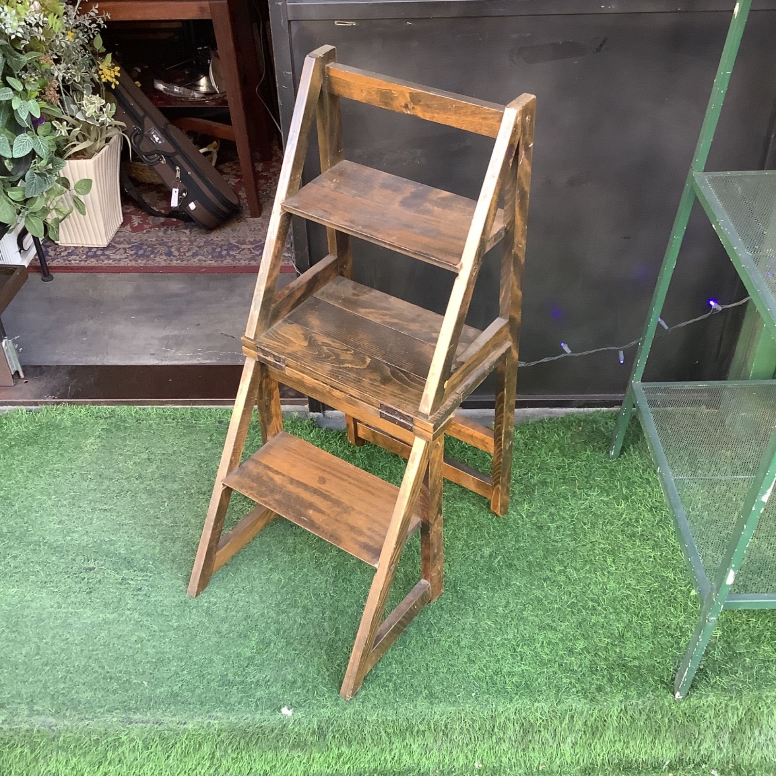 値引き有り ヴィンテージ 古木ステップチェア 三段 飾り棚 階段 古家具 レトロステップ 椅子 チェア