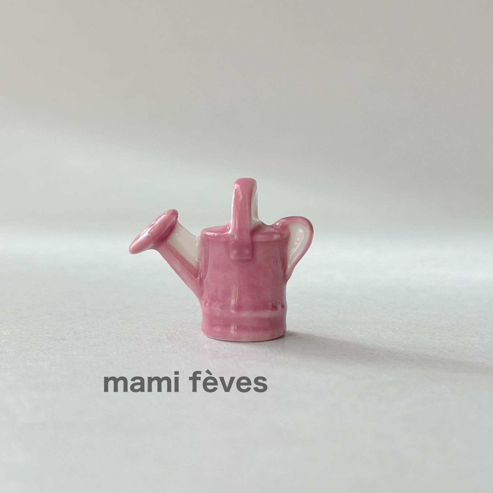 フェーヴ ジョウロ お庭 フランス フェーブ ミニチュア陶器 - メルカリ