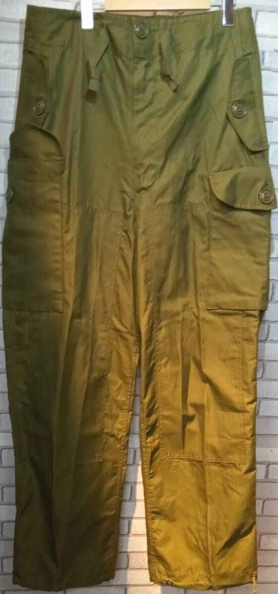 ミリタリー カナダ軍 オーバーパンツ カーキ