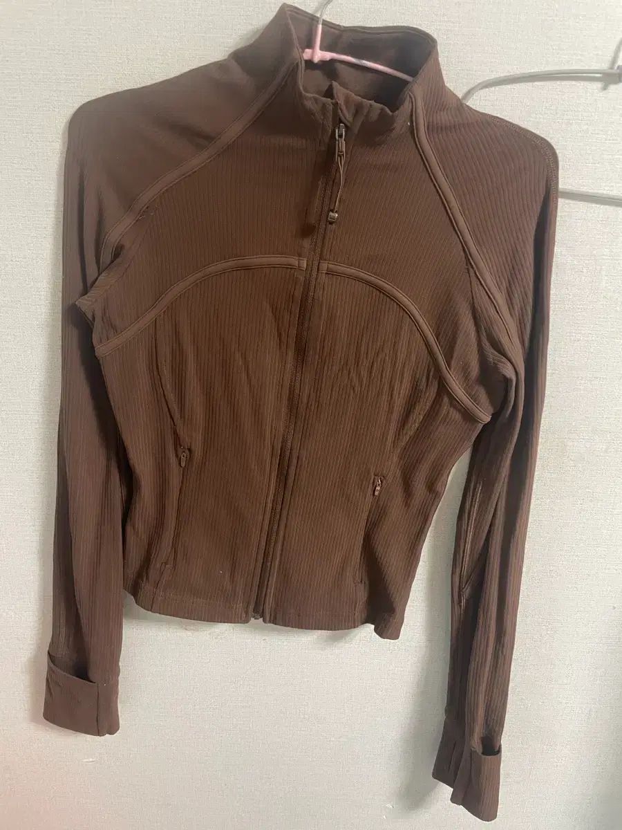 ルルレモン ディファイン クロップド リブド サイズ4