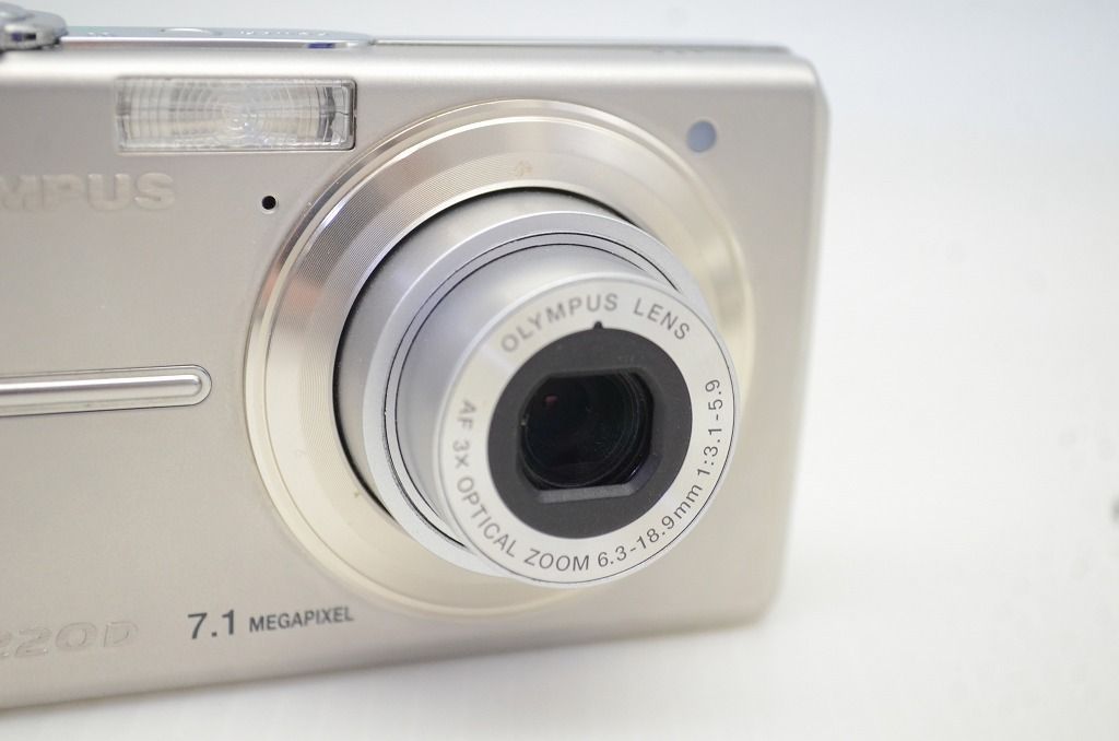 OLYMPUS オリンパス CAMEDIA FE-220D コンパクトデジタルカメラ