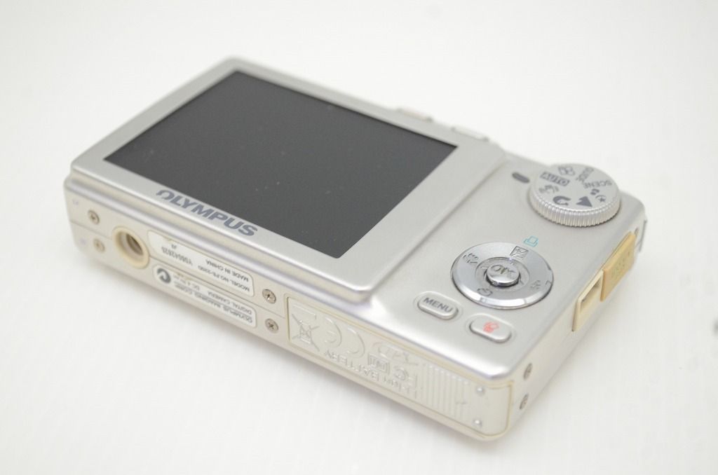 OLYMPUS オリンパス CAMEDIA FE-220D コンパクトデジタルカメラ
