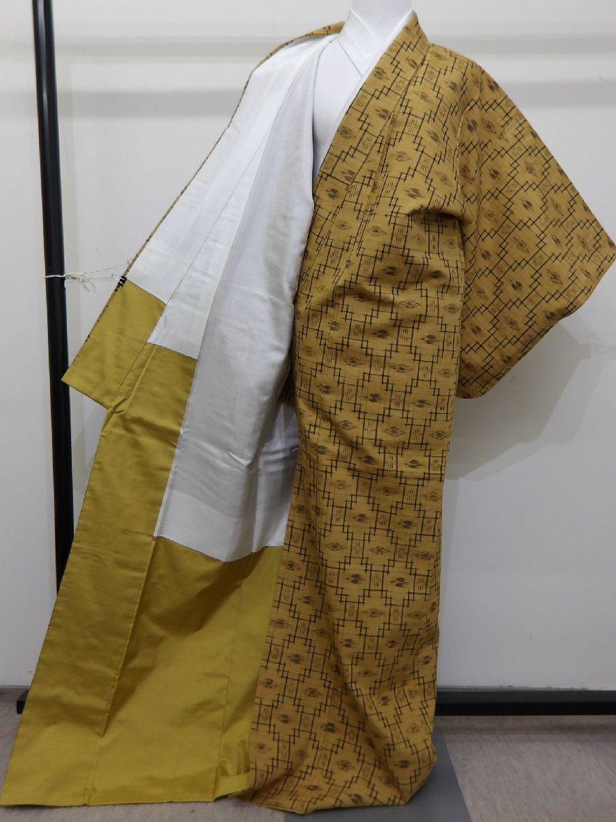 P 41043 本場 久米島紬 袷 証紙付き bｔ