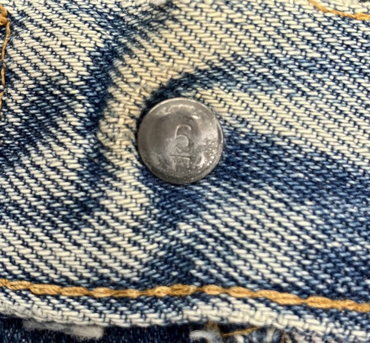 LEVI'S 66後期／1977年／ボタン裏6番/尻ポケットチェーンステッチ