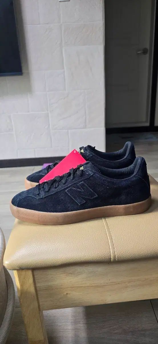 ニュー ンス スケートシューズ 黒 スウェード 260