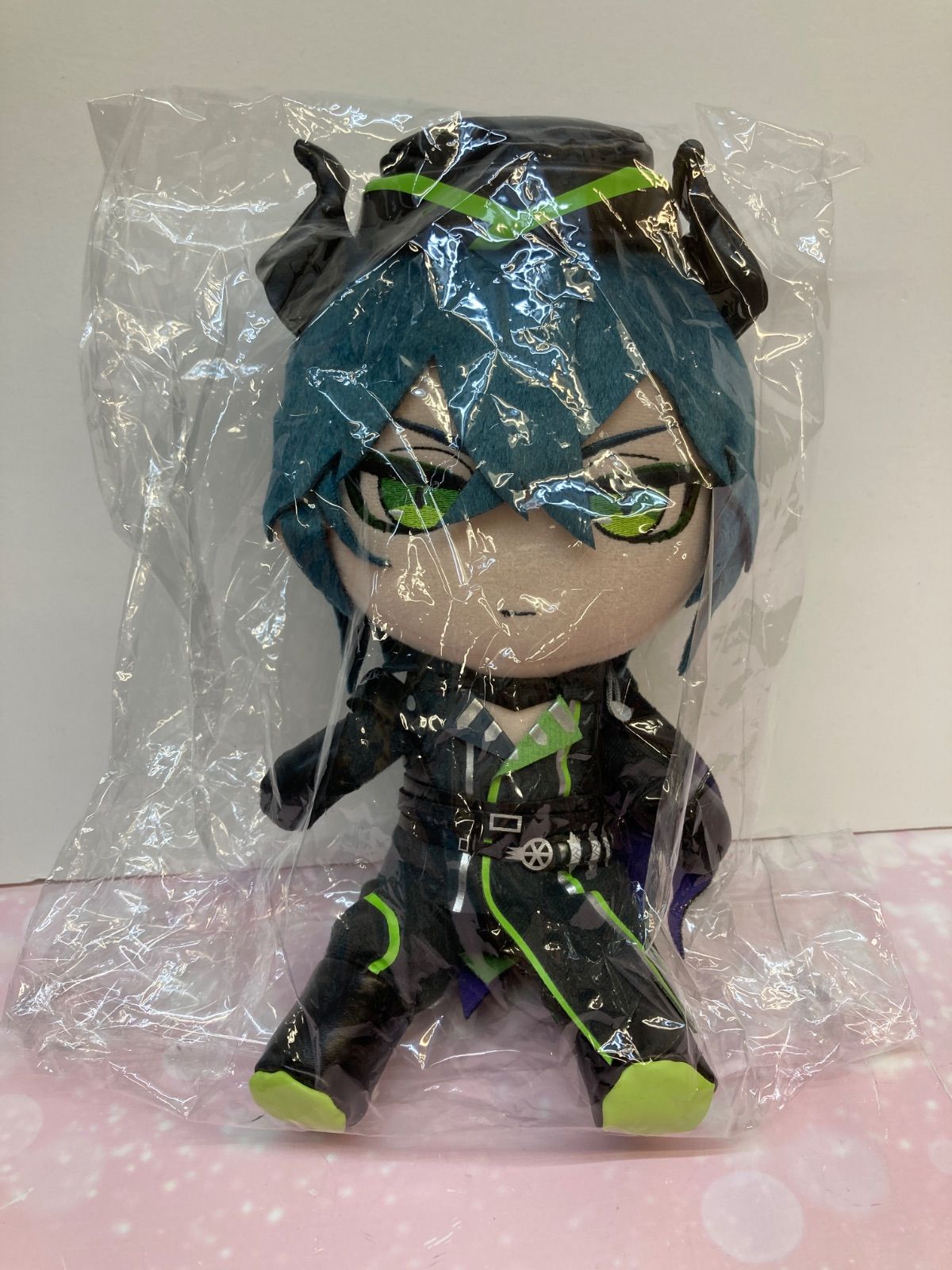 広店】マレウス・ドラコニア ぬいぐるみ ディズニー ツイステッド