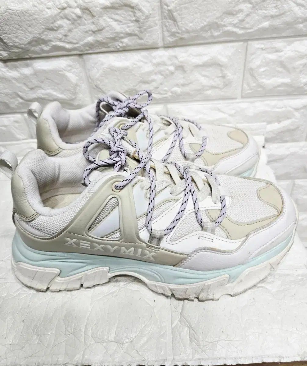 ゼクシィミックス アグリー シューズ 250 - メルカリ