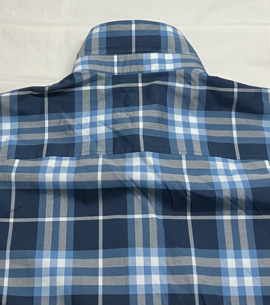 BURBERRY バーバリー LONDON ENGLAND ロンドン イングランド 8050360