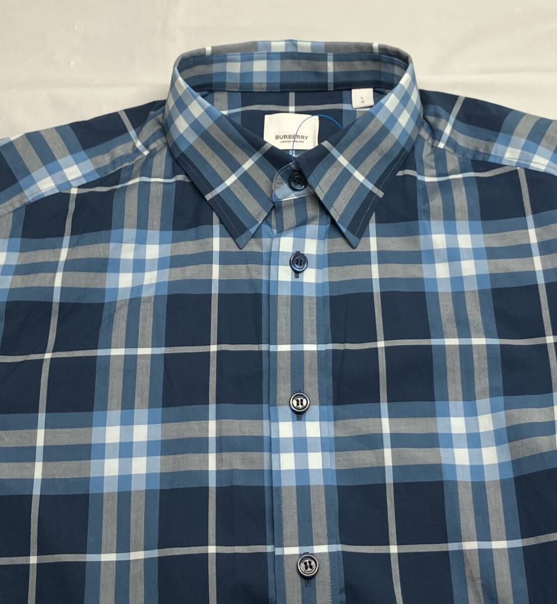 BURBERRY バーバリー LONDON ENGLAND ロンドン イングランド 8050360