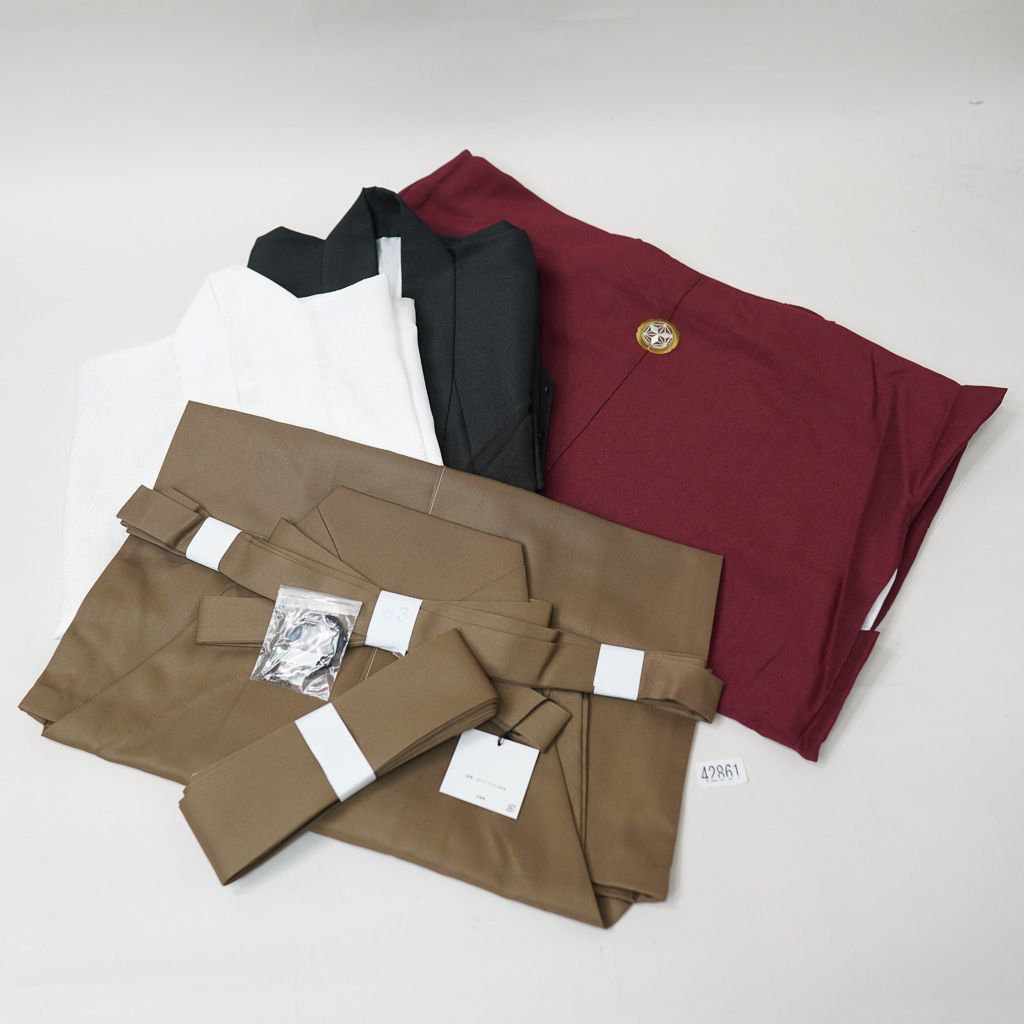 羽織袴セット 男児 ジュニア用 十三歳用 刺繍紋入り 小町シリーズ エンジ色×ベージュ系 着物は黒色 NO 42861