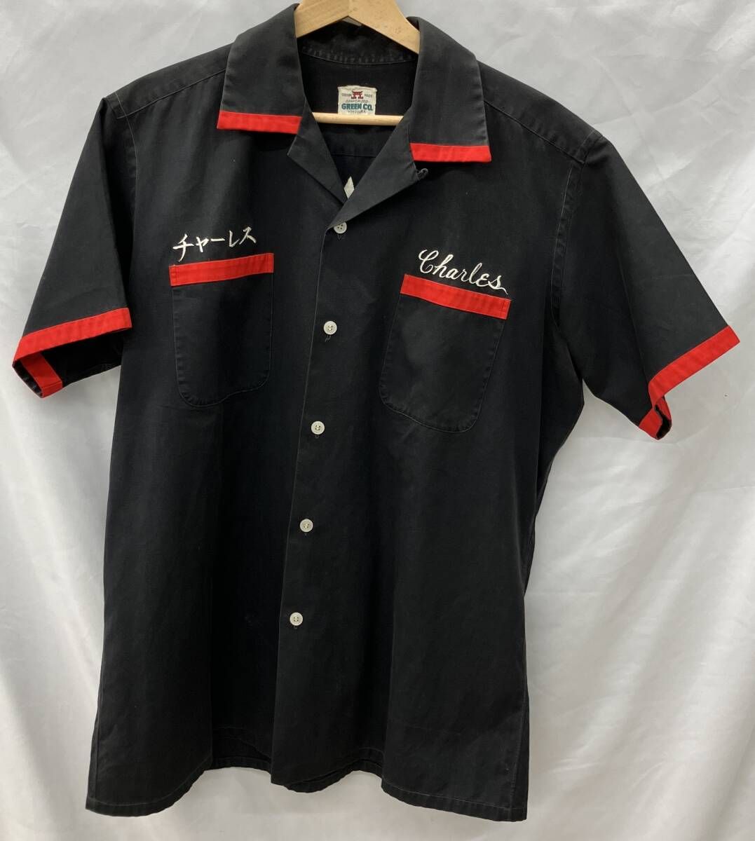 半袖シャツ 50 s～60 s ボウリングシャツ GREEN CO 製 古着 ブラック レッドライン サイズは商品説明参照