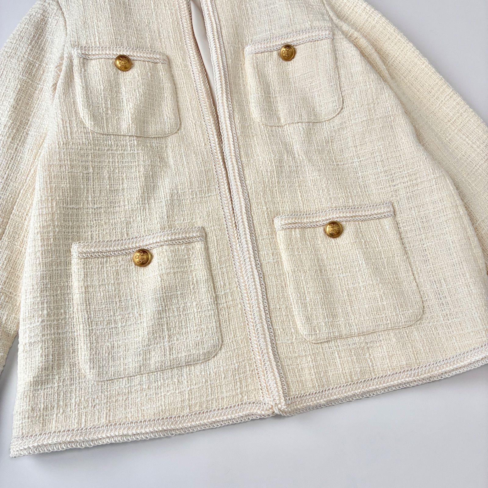 極美品2023ミラオーウェン/パッチポケット金ボタンロングツイードジャケット 2023✨ / Mila Owen ミラオーウェン / パッチポケット 金ボタン ロング