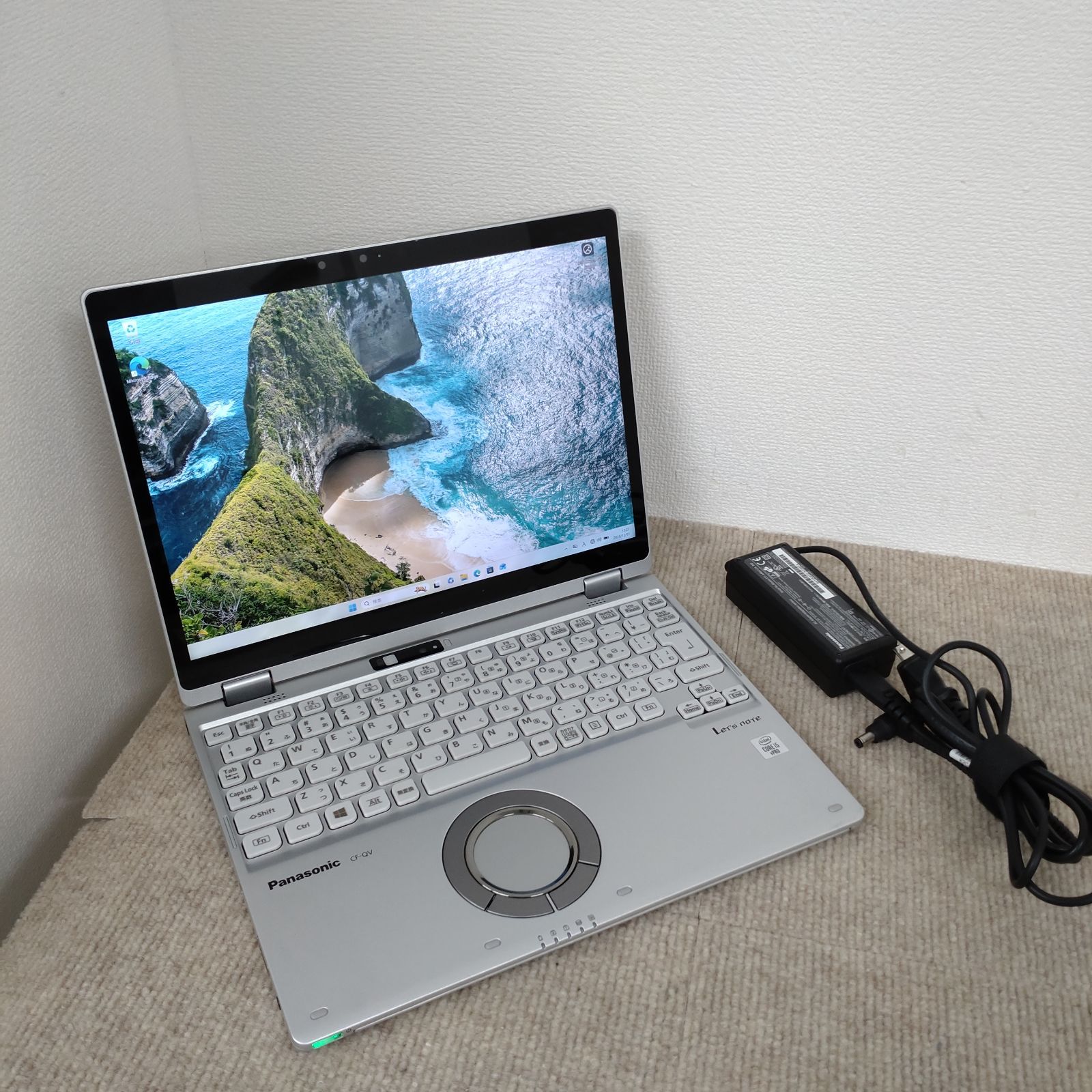  【送料無料】Panasonic CF-QV9 / 2in1 / I5-10310U / 8GBメモリ / SSD256GB / Windows11 / カメラ内蔵 / 12型 / NB146 Windowsノート本体