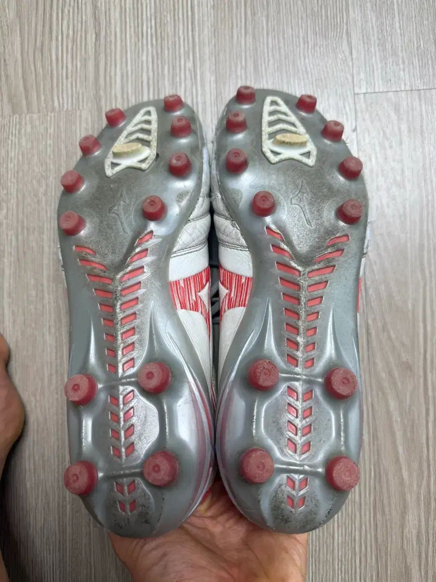 mizuno モレリア NEO 275 日本産