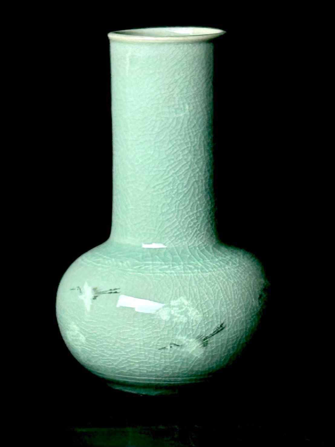 幽玄】韓国人間国宝 柳海剛 高麗 青磁象嵌雲鶴文 花瓶 - メルカリ