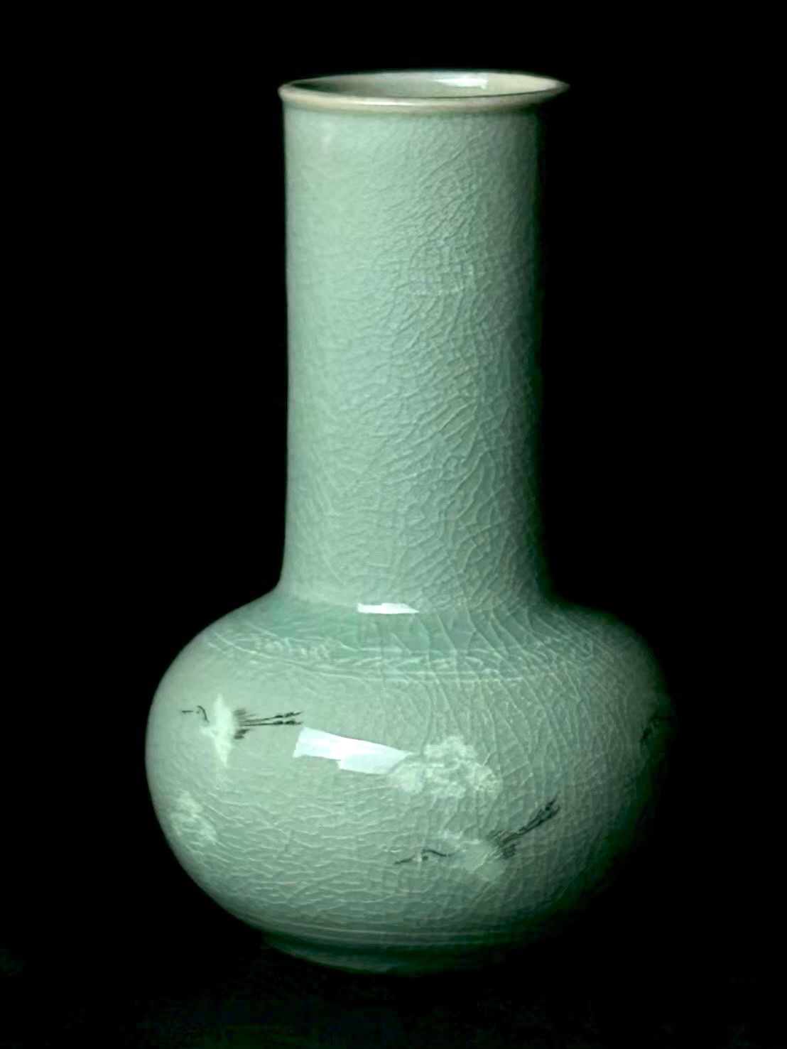 幽玄】韓国人間国宝 柳海剛 高麗 青磁象嵌雲鶴文 花瓶 - メルカリ