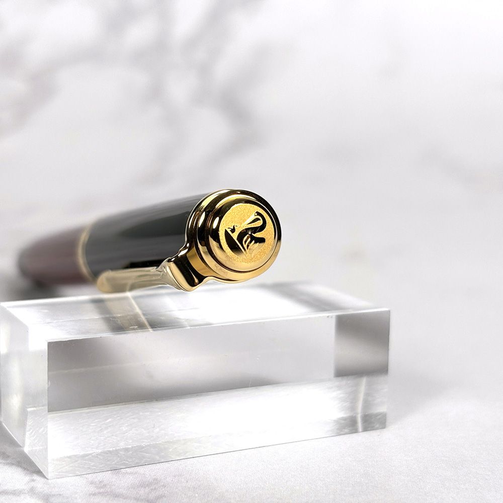 ペリカン 万年筆 吸入式 スーベレーン M 600 レッド ストライプ EF 細字 928903 筆記具