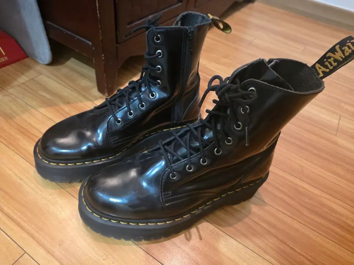 DR MARTENS ドクターマーチン 8ホール ブーツ eu 43 サイズ