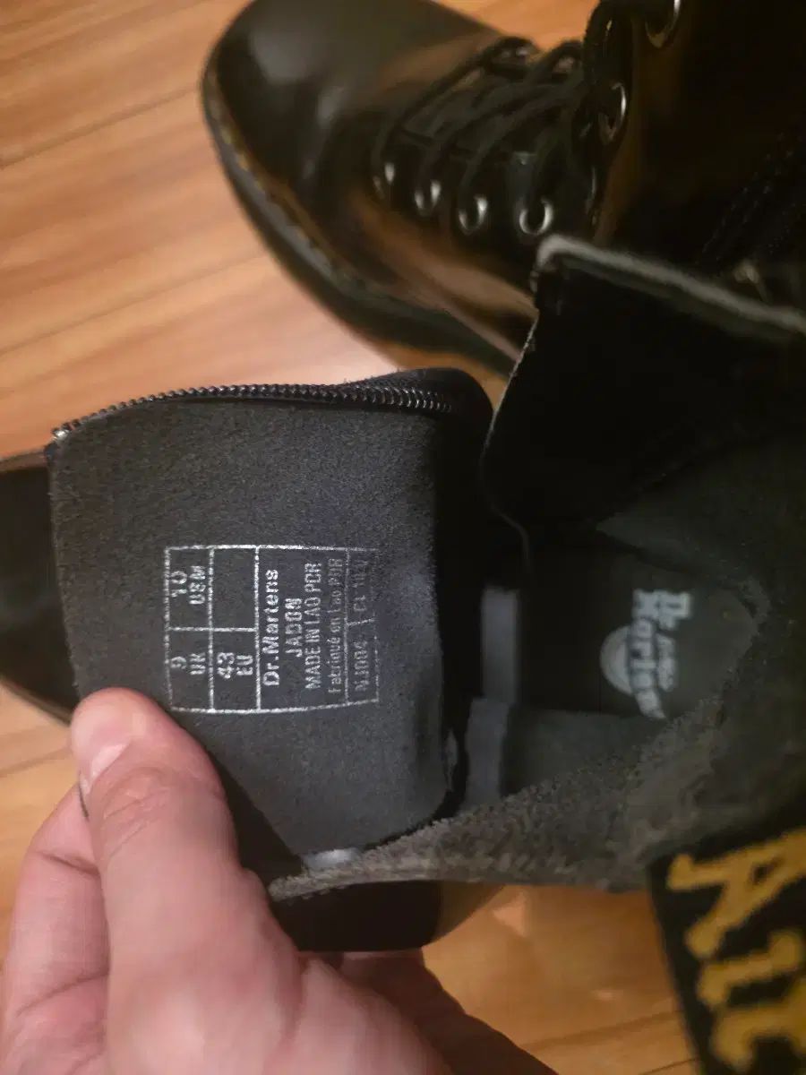  DR MARTENS ドクターマーチン 8ホール ブーツ eu 43 サイズ その他 ブーツ 革靴