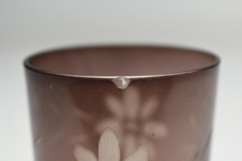 人気 【蔵A4622b】レトロ 紫被せガラス 切子 コップグラス 六客 蔵