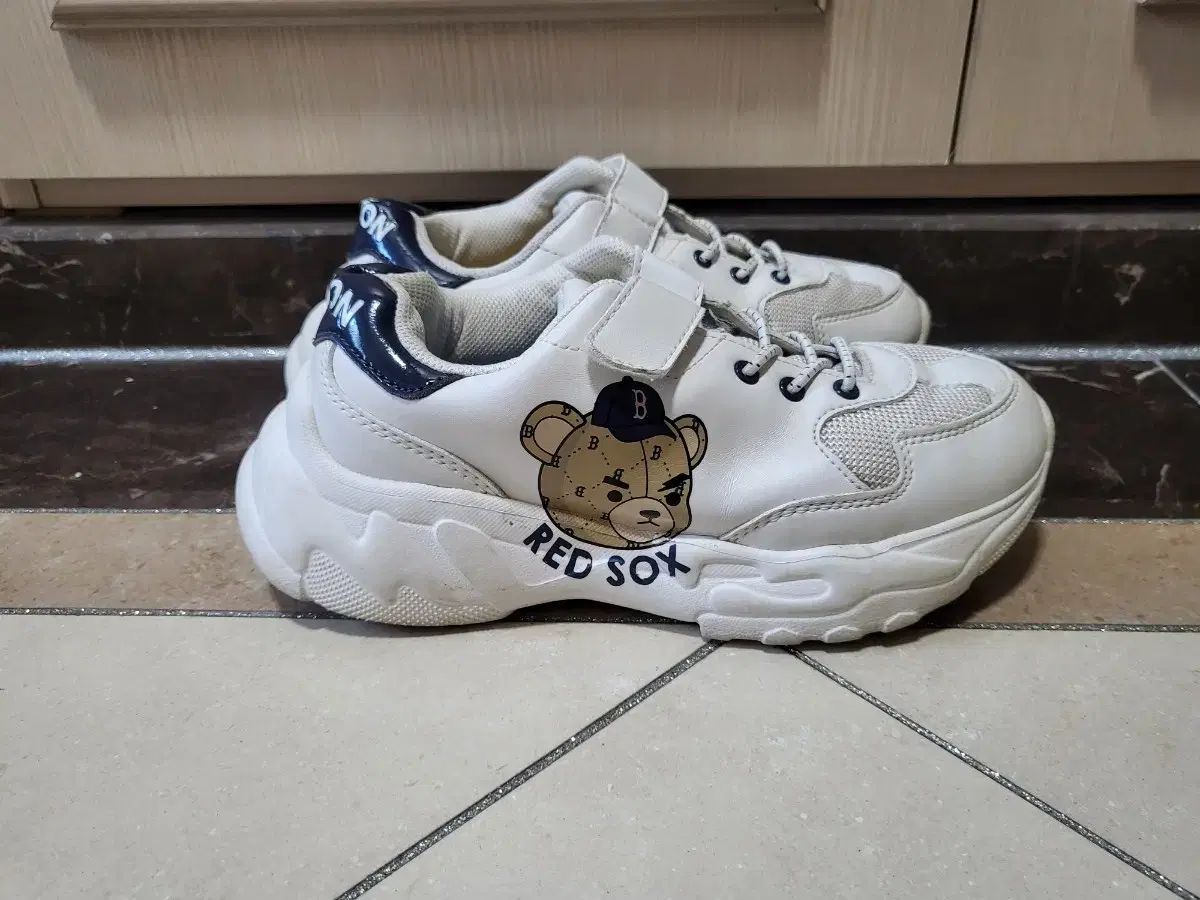  MLB ビッグボール チャンキー P MEGA ボストン レッドソックス スニーカー 220 その他 キッズシューズ