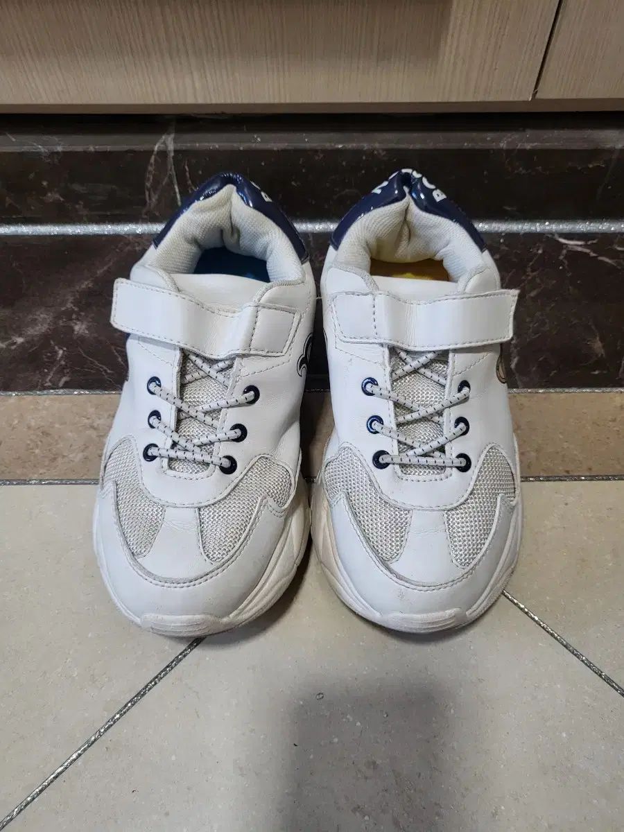 MLB ビッグボール チャンキー P MEGA ボストン レッドソックス スニーカー 220