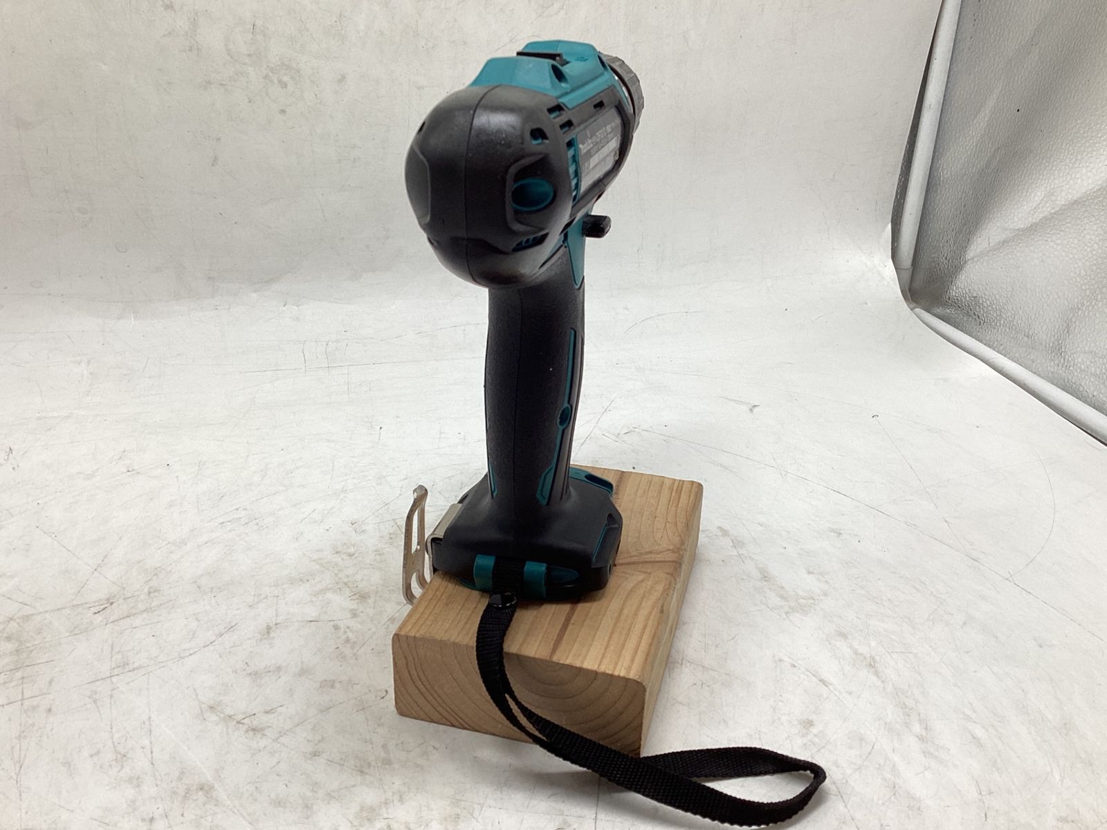 品 makita マキタ 充電式ドライバドリル バッテリー 充電器 ケース付 エコツール豊田インター店 M 02